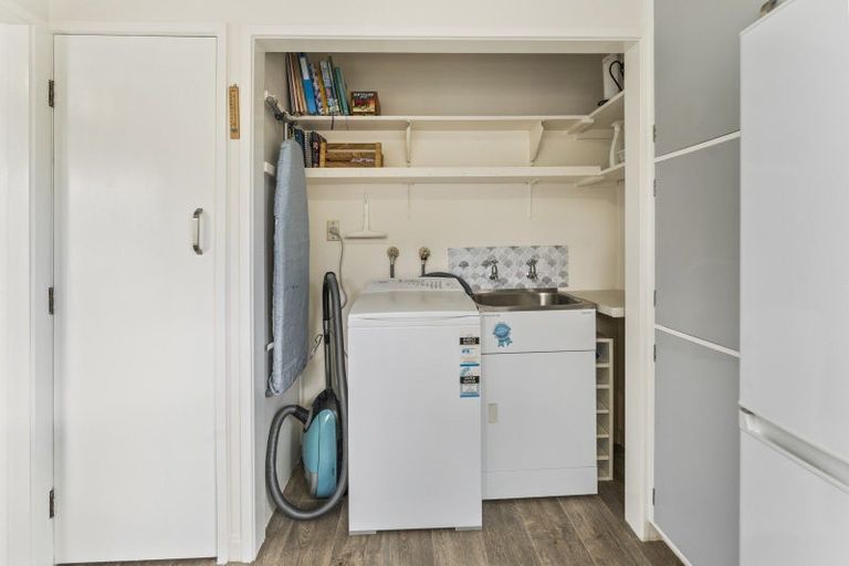 Photo of property in 2/64 Fergusson Street, Stoke, Nelson, 7011