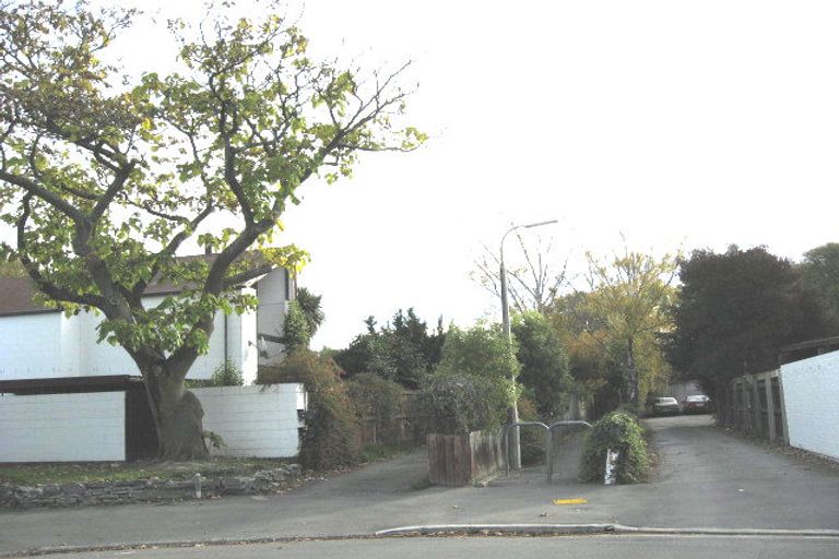 Photo of property in 35 Newbridge Place, Ilam, Christchurch, 8041