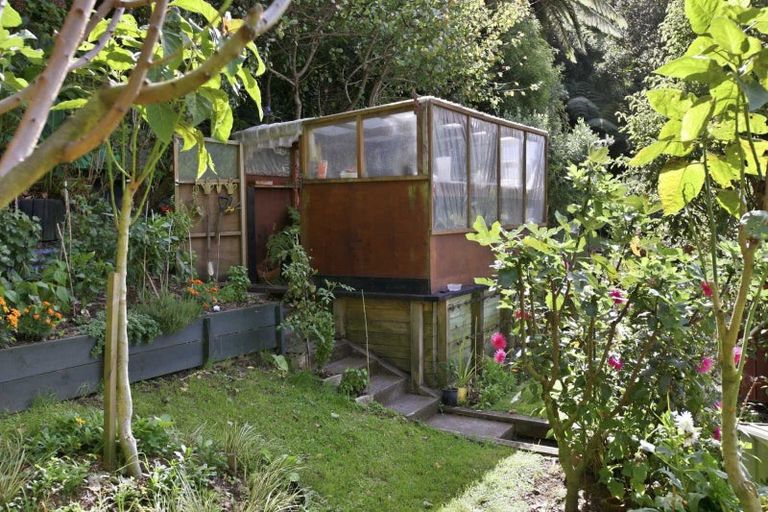 Photo of property in 29a Salcombe Terrace, Welbourn, New Plymouth, 4312