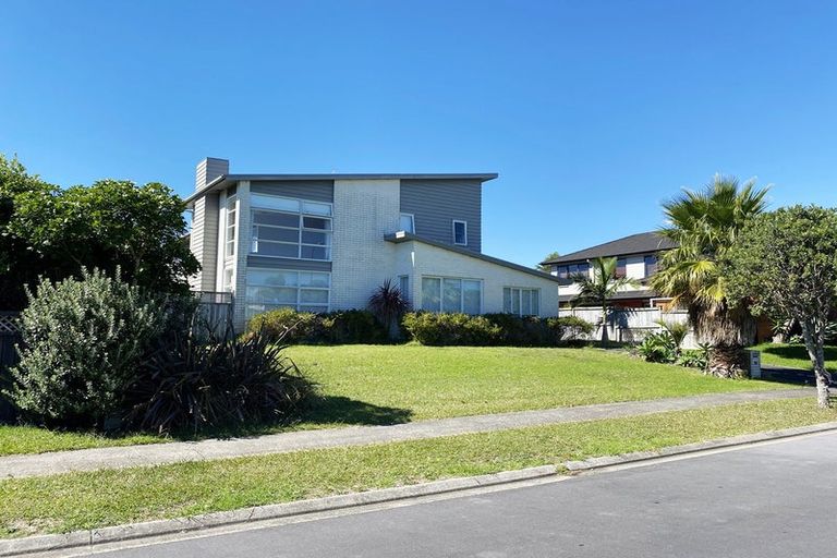 Photo of property in 22 Pine Harbour Parade, Beachlands, Auckland, 2018