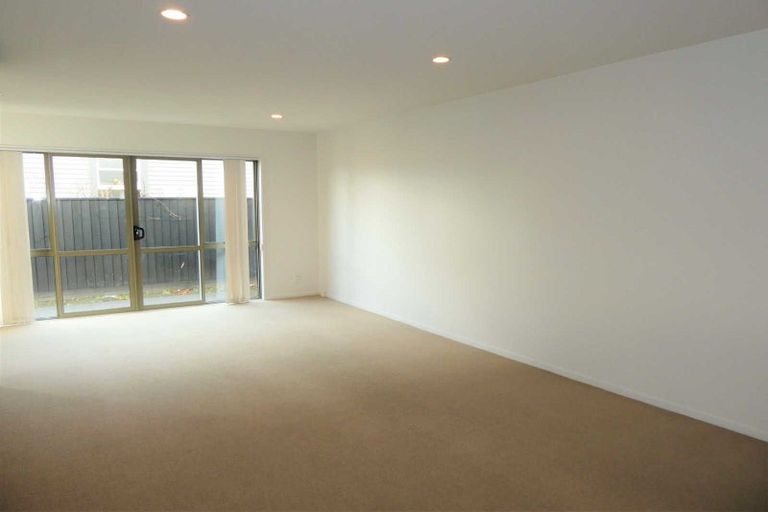 Photo of property in 18 Mona Vale Avenue, Riccarton, Christchurch, 8011