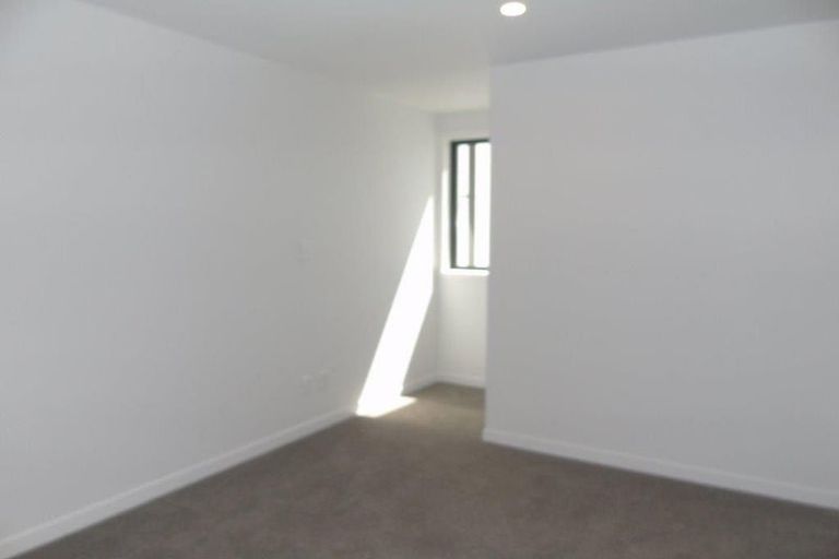 Photo of property in 23u9 Middleton Road, Johnsonville, Wellington, 6037