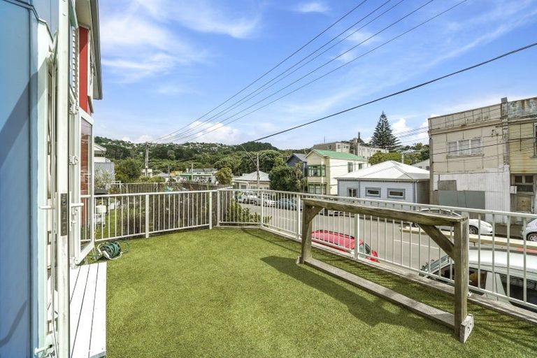 Photo of property in 21u2 Luxford Street, Berhampore, Wellington, 6023