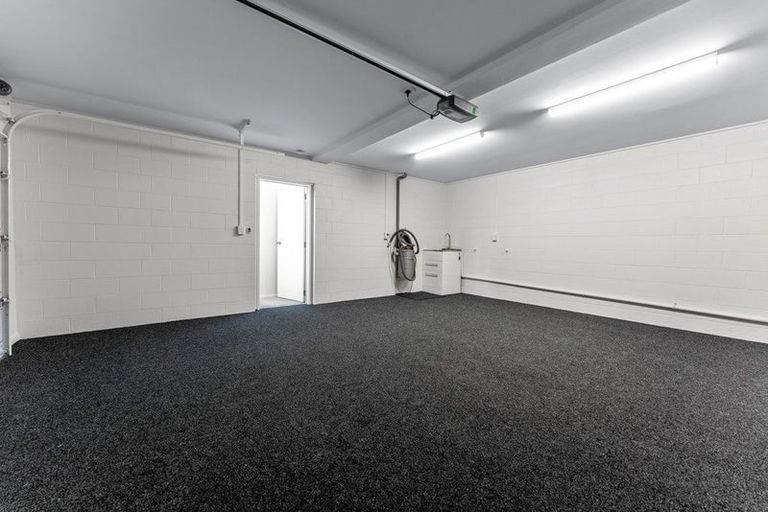 Photo of property in 2/3a Richards Avenue, Forrest Hill, Auckland, 0620