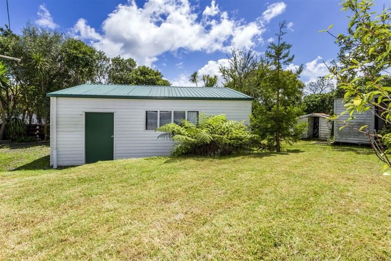 Photo of property in 29 Saffron Street, Birkdale, Auckland, 0626