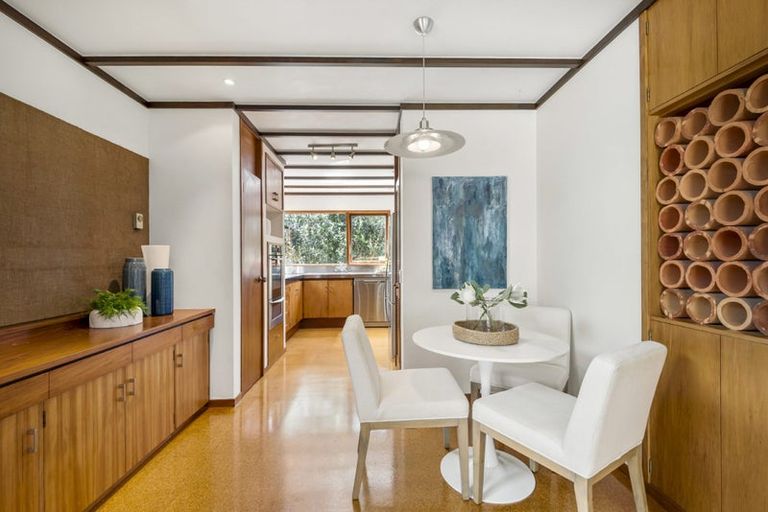 Photo of property in 4 Terrylyn Drive, Hillcrest, Auckland, 0627