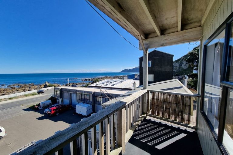 Photo of property in 8/410 The Esplanade, Island Bay, Wellington, 6023