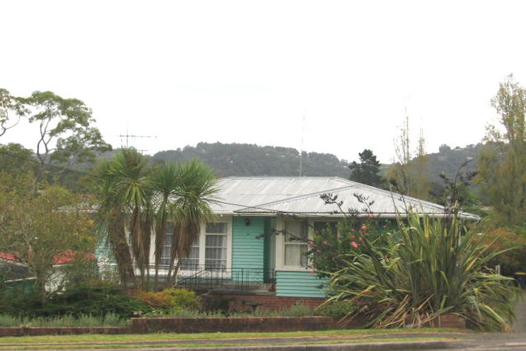Photo of property in 10a Glengarry Road, Glen Eden, Auckland, 0602