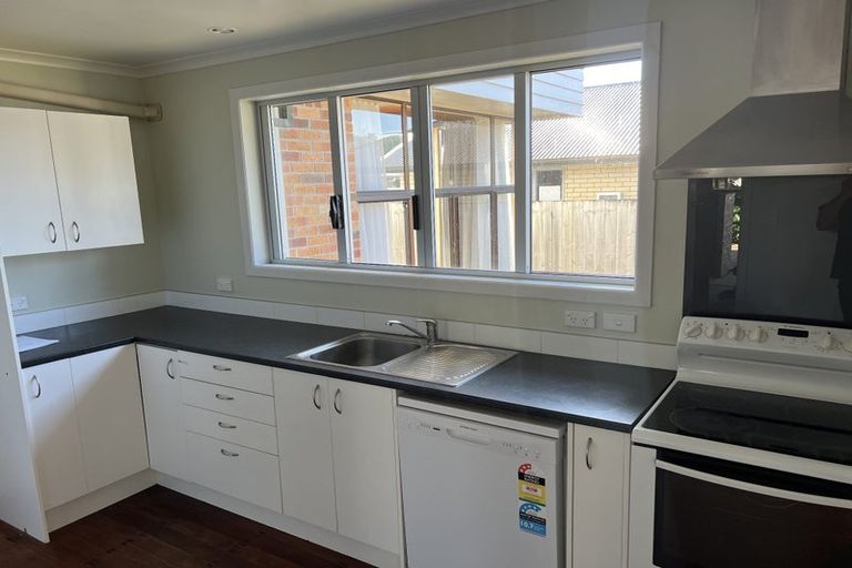 Photo of property in 26 Hemans Street, Leamington, Cambridge, 3432