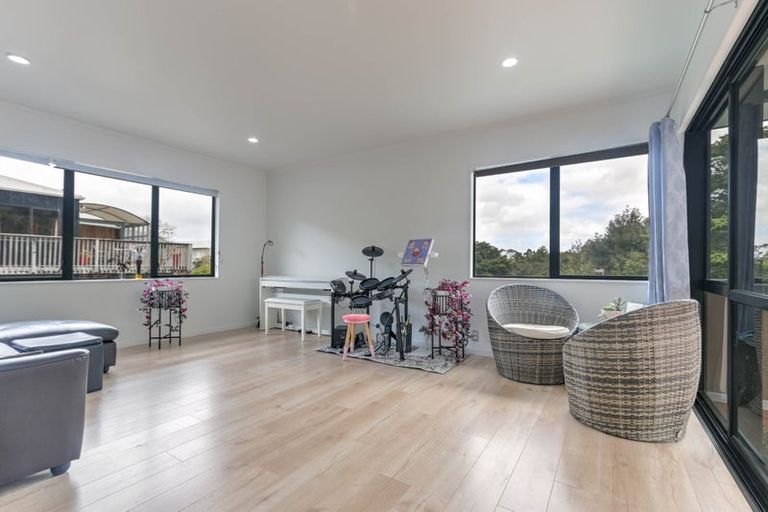 Photo of property in 2/134 Birkenhead Avenue, Birkenhead, Auckland, 0626