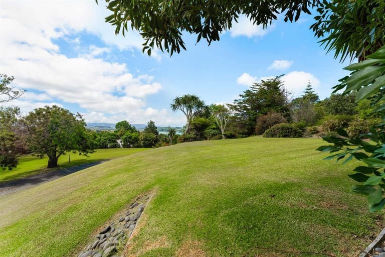 Photo of property in 1228 Sandspit Road, Sandspit, Warkworth, 0982