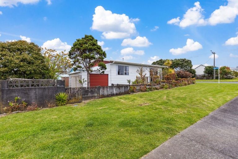 Photo of property in 2/2 Grey Street, Waitara, 4320