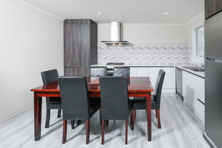 Photo of property in 11u3 Gazeley Avenue, Silverdale, Hamilton, 3216