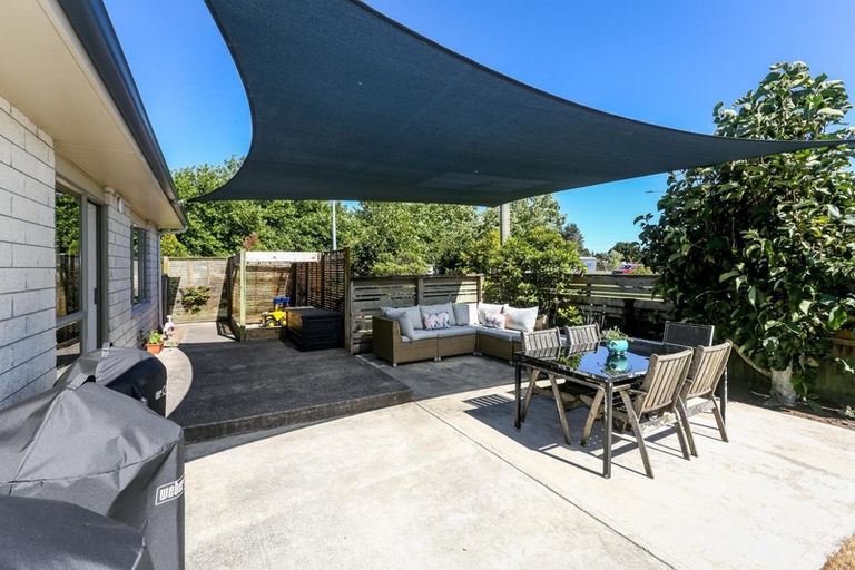 Photo of property in 5 Rimu Street, Inglewood, 4330