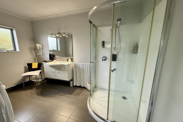 Photo of property in 315-317 Tay Street, Turnbull Thomson Park, Invercargill, 9810