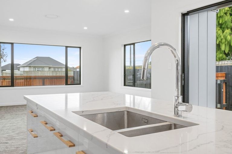 Photo of property in 158 Bartholomew Road, Levin, 5510