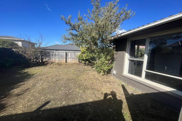 Photo of property in 9 Farnborough Street, Aranui, Christchurch, 8061