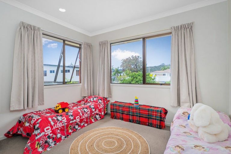 Photo of property in 2 Hamilton Crescent, Whitianga, 3510