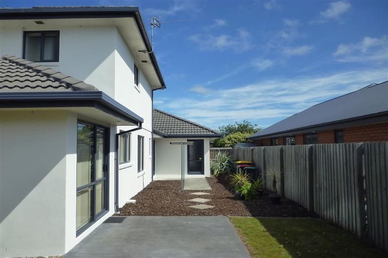 Photo of property in 52 Limes Avenue, Parklands, Christchurch, 8083