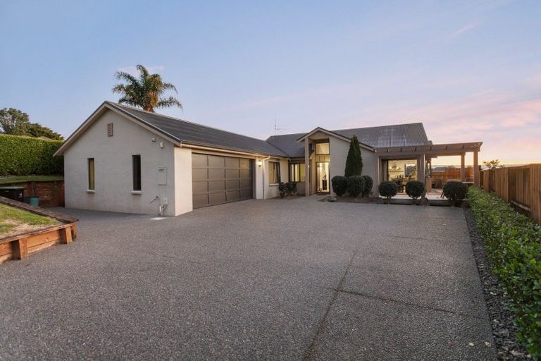 Photo of property in 6 Amarillo Place, Ohauiti, Tauranga, 3112