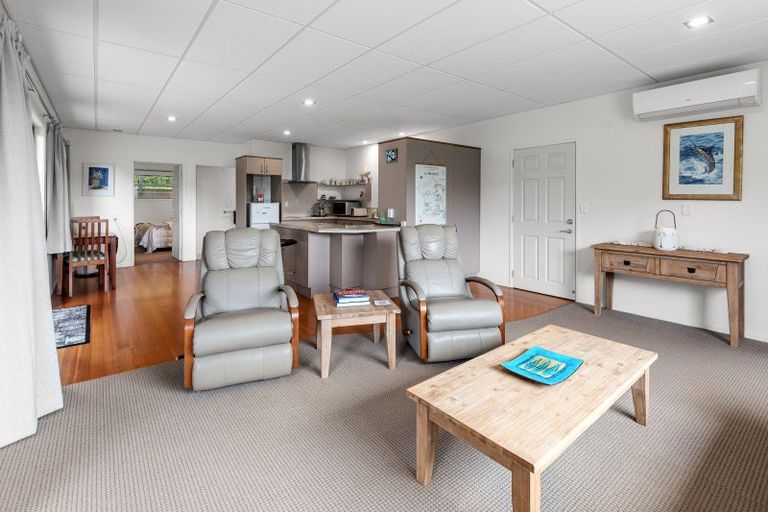 Photo of property in 42 Tongatu Road, Ngunguru, Whangarei, 0173