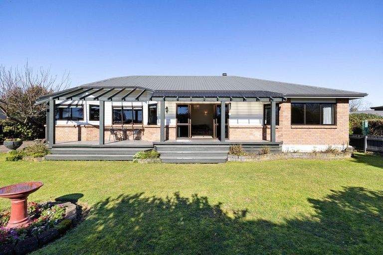 Photo of property in 51 Taylor Street, Cambridge, 3434