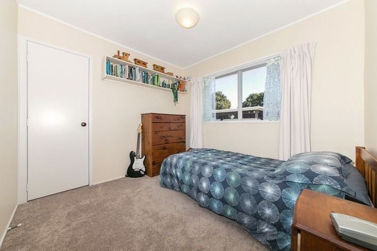 Photo of property in 147 Pigeon Mountain Road, Half Moon Bay, Auckland, 2012
