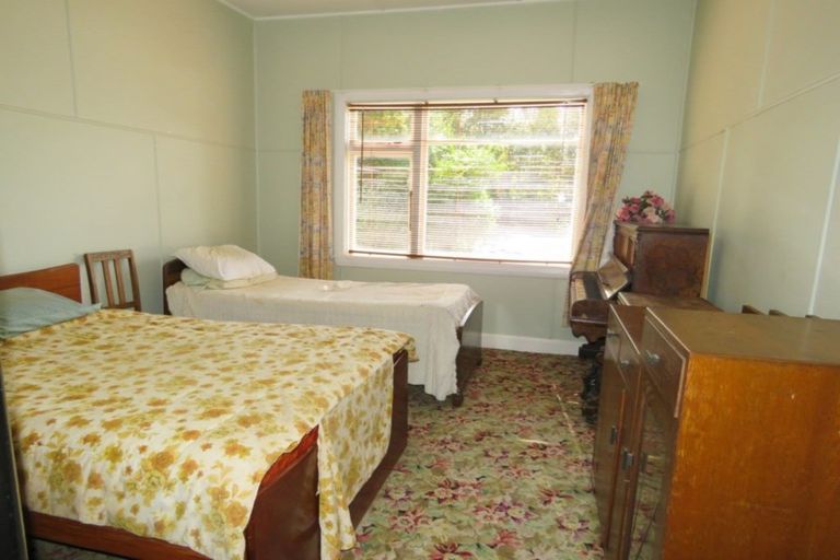 Photo of property in 21 Grey Road, Reefton, 7830