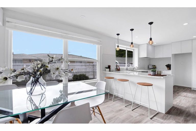 Photo of property in 16b Opal Place, Casebrook, Christchurch, 8051