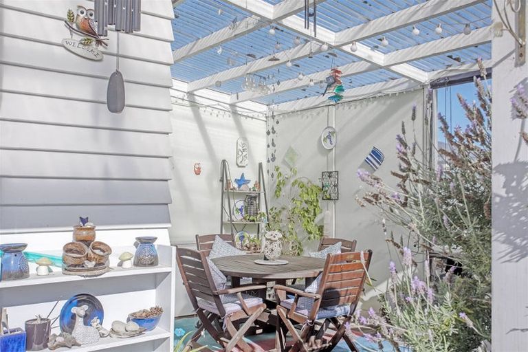 Photo of property in 12 Tavistock Road, Waipukurau, 4200