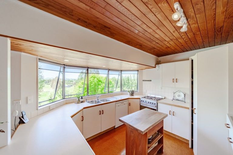 Photo of property in 173 Porangahau Road, Waipukurau, 4200