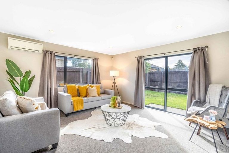 Photo of property in 9 Margarita Rise, Pukekohe, 2120