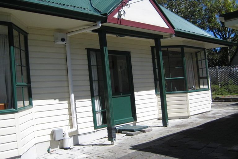 Photo of property in 1/55 Chaytor Street, Karori, Wellington, 6012