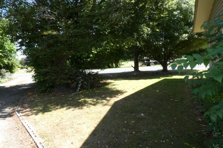 Photo of property in 2 North Terrace, Temuka, 7920