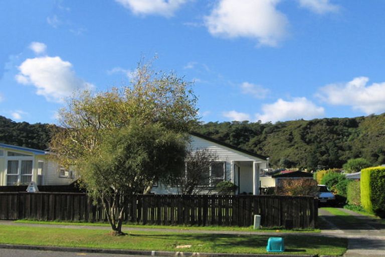 Photo of property in 68 Mohaka Street, Wainuiomata, Lower Hutt, 5014