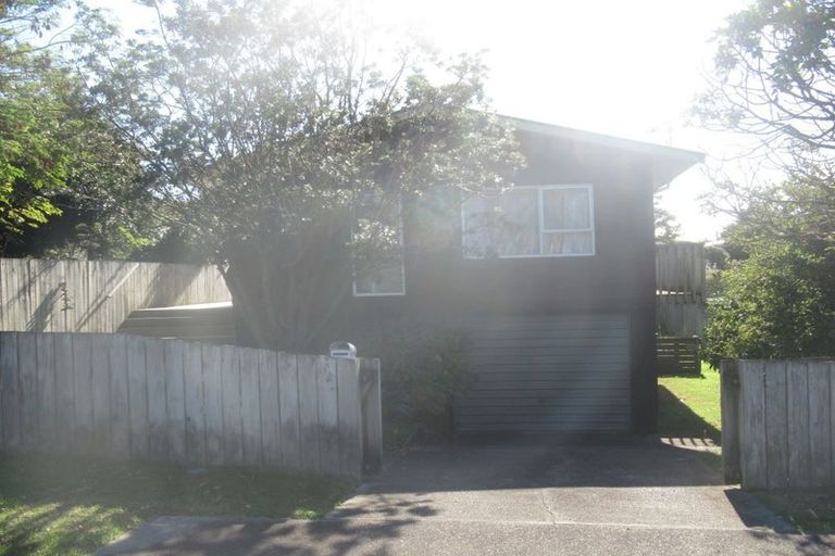 Photo of property in 31 Sweetman Avenue, Paraparaumu Beach, Paraparaumu, 5032