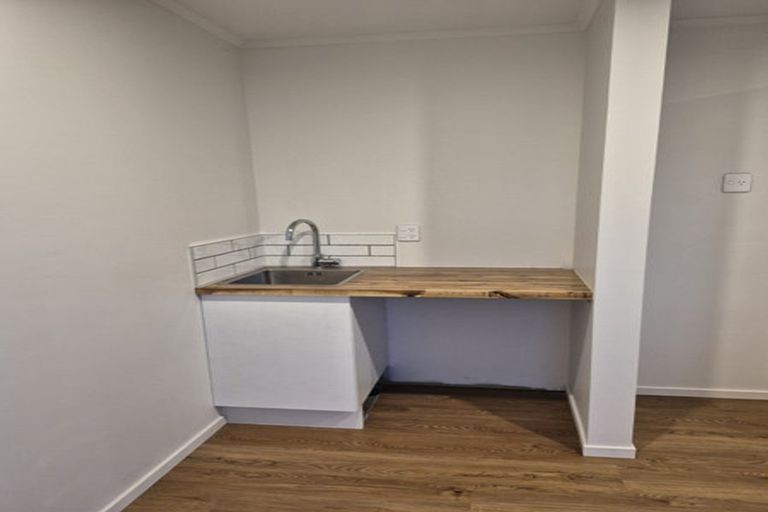 Photo of property in 3/505 Burnett Street, Mahora, Hastings, 4120