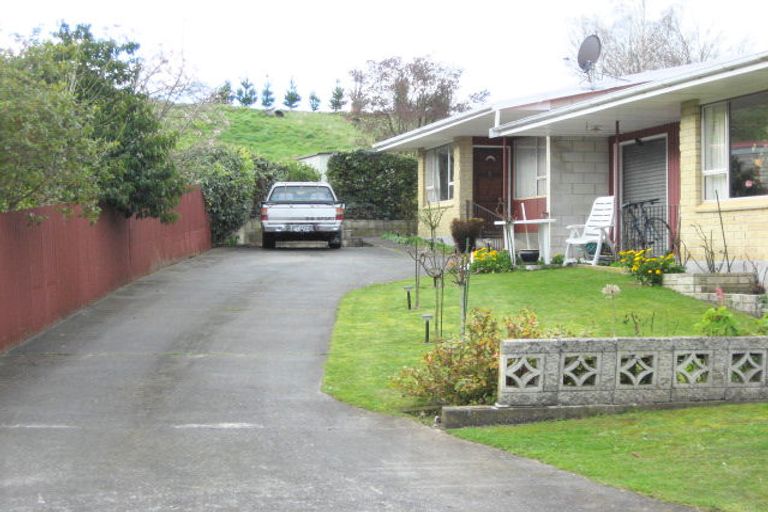 Photo of property in 13b Limbrick Street, Waipawa, 4210