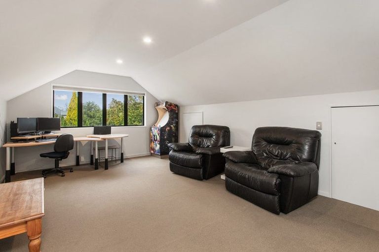 Photo of property in 7 Glandovey Road, Fendalton, Christchurch, 8052