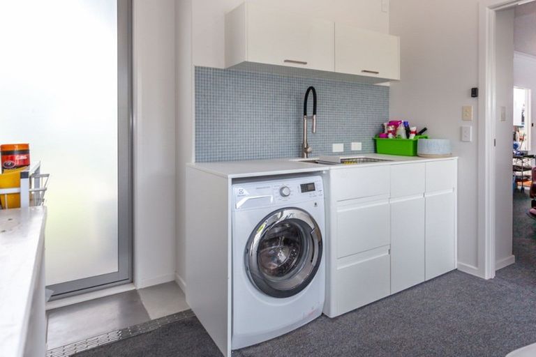 Photo of property in 100 Pacific View Drive, Whangamata, 3620