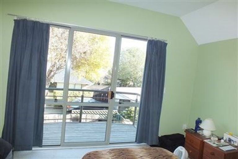 Photo of property in 21 Derby Street, St Albans, Christchurch, 8014