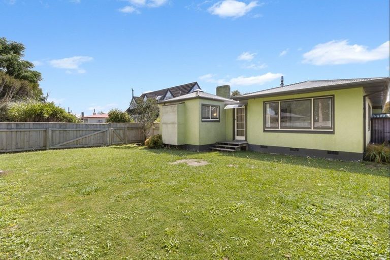 Photo of property in 2/1116 Outram Road, Akina, Hastings, 4122