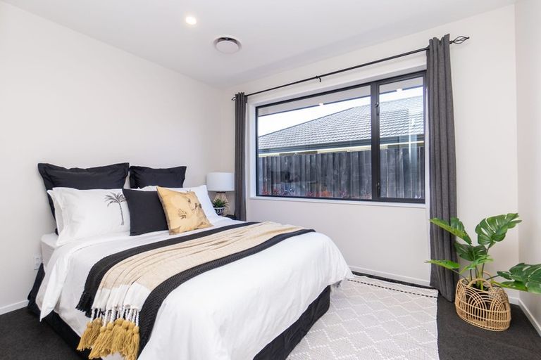 Photo of property in 15 Godwin Grove, Rolleston, 7614