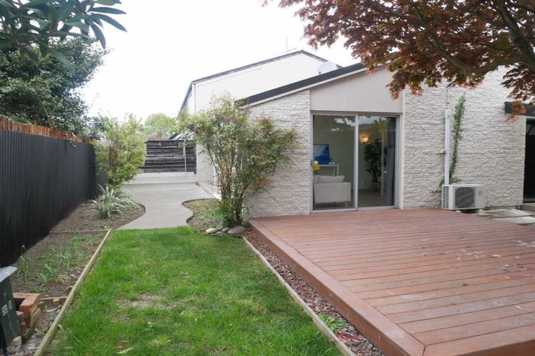Photo of property in 1/30b Nortons Road, Avonhead, Christchurch, 8042