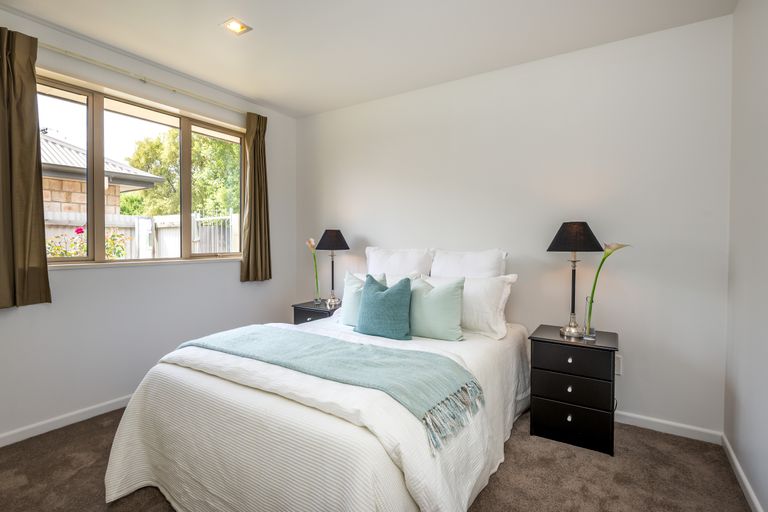 Photo of property in 65a Cleveland Street, Edgeware, Christchurch, 8013