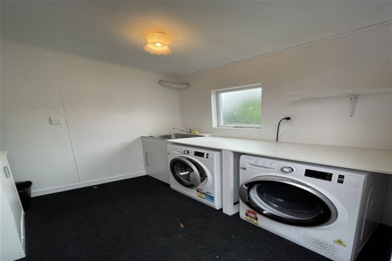 Photo of property in 11 Seymour Street, Hornby, Christchurch, 8042