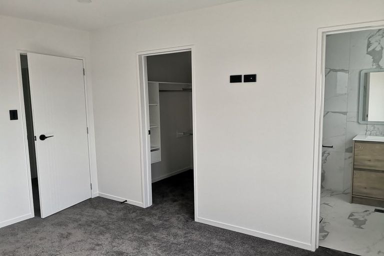 Photo of property in 2/86 East Tamaki Road, Papatoetoe, Auckland, 2025