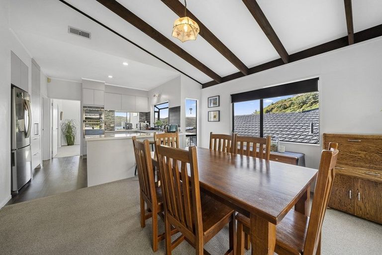 Photo of property in 37 Leeward Drive, Whitby, Porirua, 5024