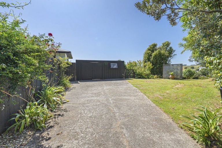 Photo of property in 70 Saxton Road, Upper Vogeltown, New Plymouth, 4371