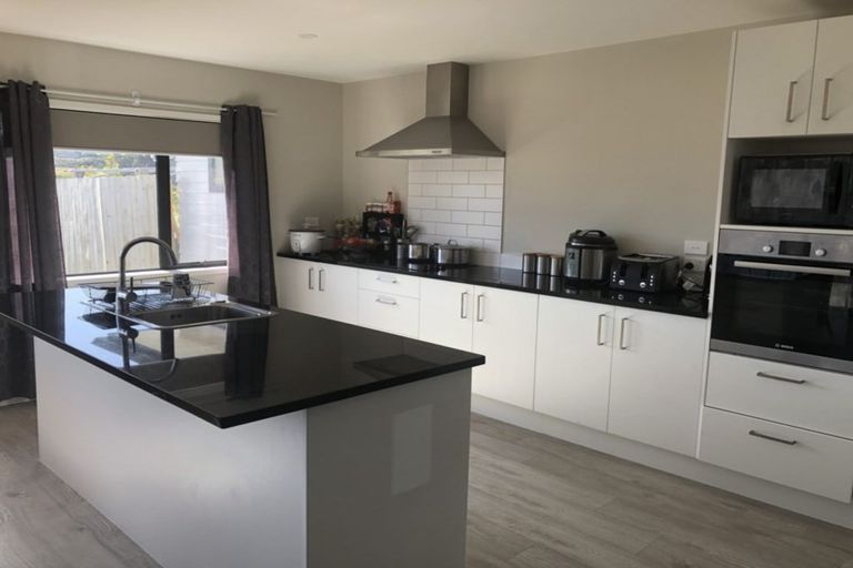 Photo of property in 7 Pae Moana Place, Stanmore Bay, Whangaparaoa, 0932